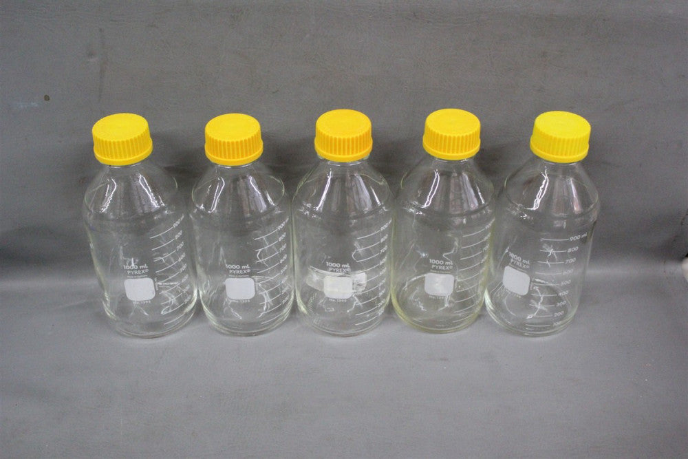 LOT OF 5 PYREX STORAGE & MEDIA GLASS BOTTLES & LIDS 1000ml 1395