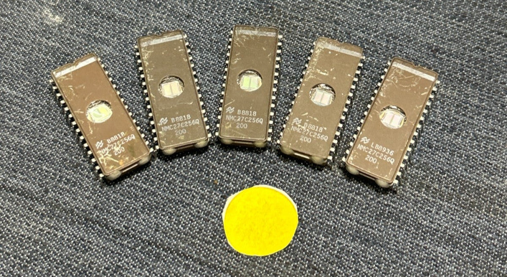 NATIONAL SEMICONDUCTOR NMC27C256Q 200  LOT OF 5