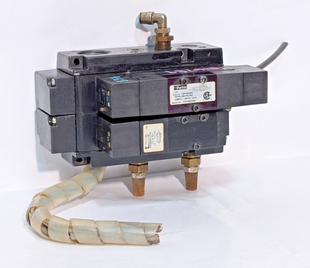 Parker F32VXBG023A, P2E-HS31F Valve Assembly, Directional Control, 145Psi