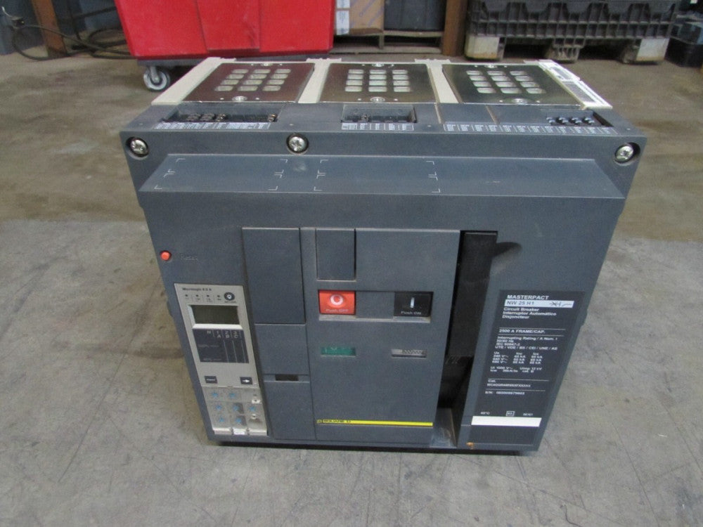 Schneider WC4GGR44R9SXFXXXXX ,SQUARE D Masterpact Circuit Breaker, 2500A / 690V