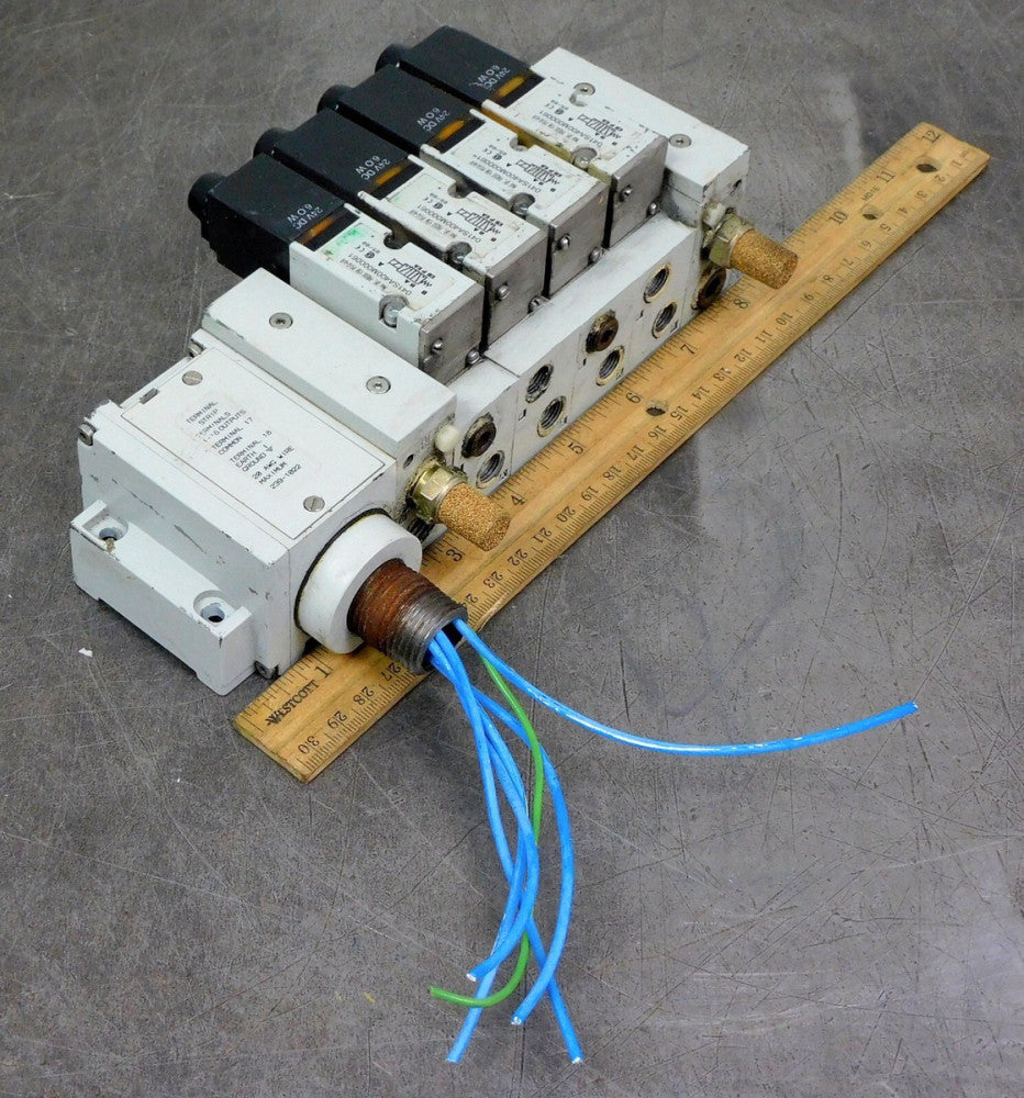 Numatics - 041SA400M000061 Terminal Solenoid Valve Manifold 150 PSI 20 AWG 24VDC