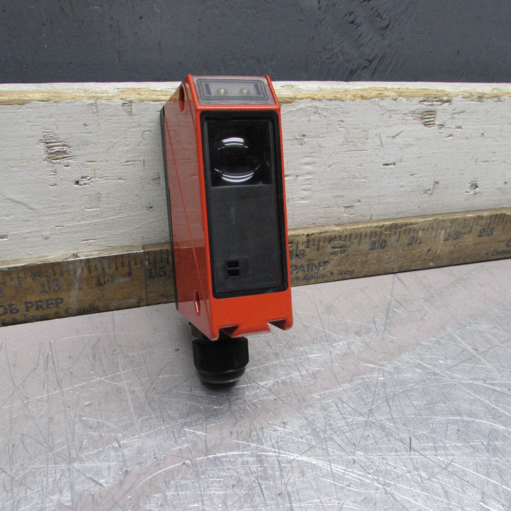 LEUZE ELECTRONIC SLSE 96M/P-1070-T2-21, Photoelectric Sensor, N/NIB! MAKE OFFER!