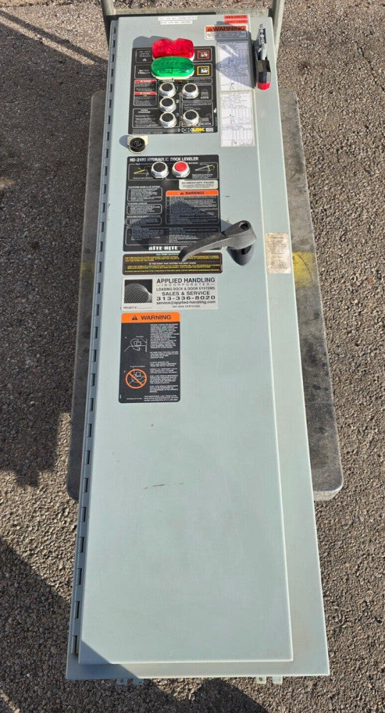 RITE-HITE DOCK LOCK AND HD-3100 DOCK LEVEL CONTROLLER, NEW SURPLUS! MAKE OFFER!