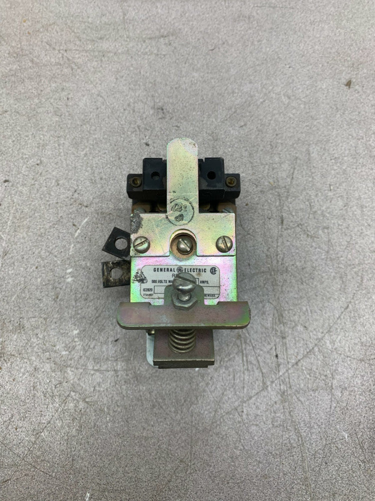 NEW OLD STOCK GENERAL ELECTRIC 600V. RELAY IC2820D300A17
