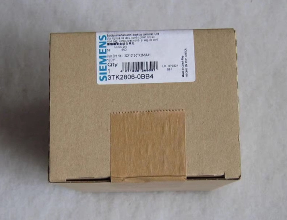 NEW Siemens safety relay 3TK2806-0BB4