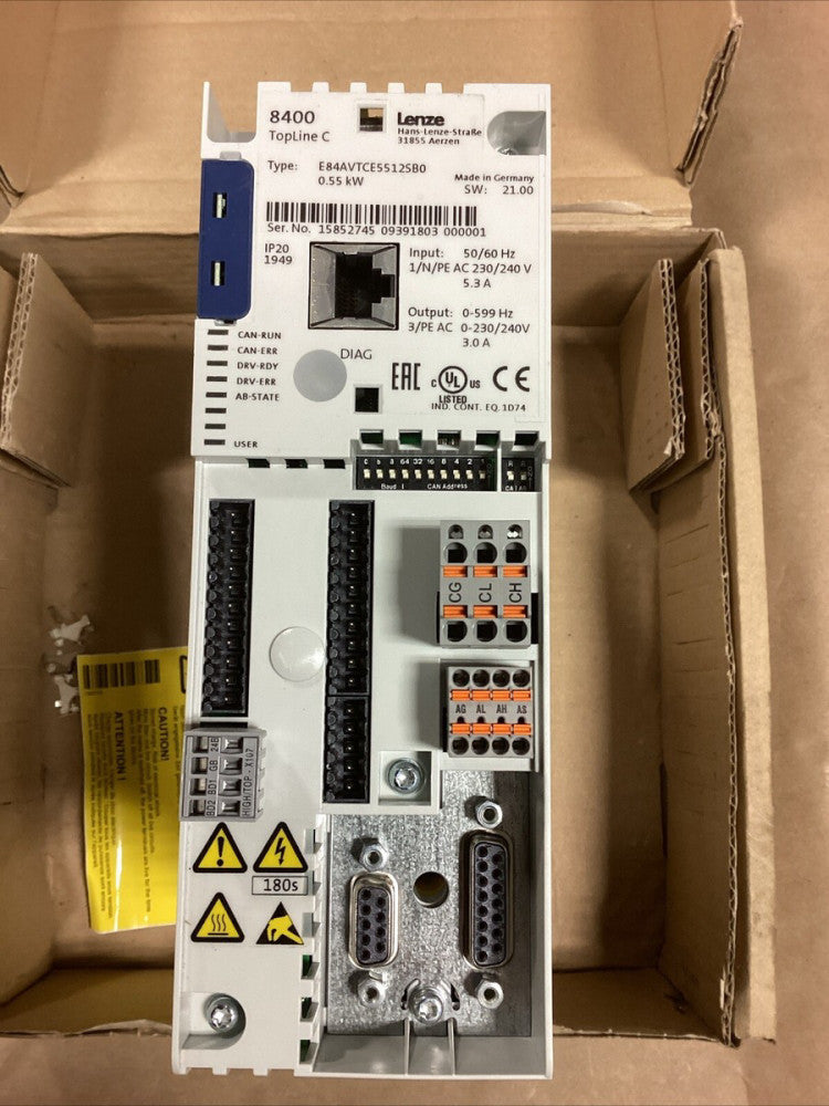 Lenze E84AVTCE5512SB0  SERVO DRIVE NEW E61