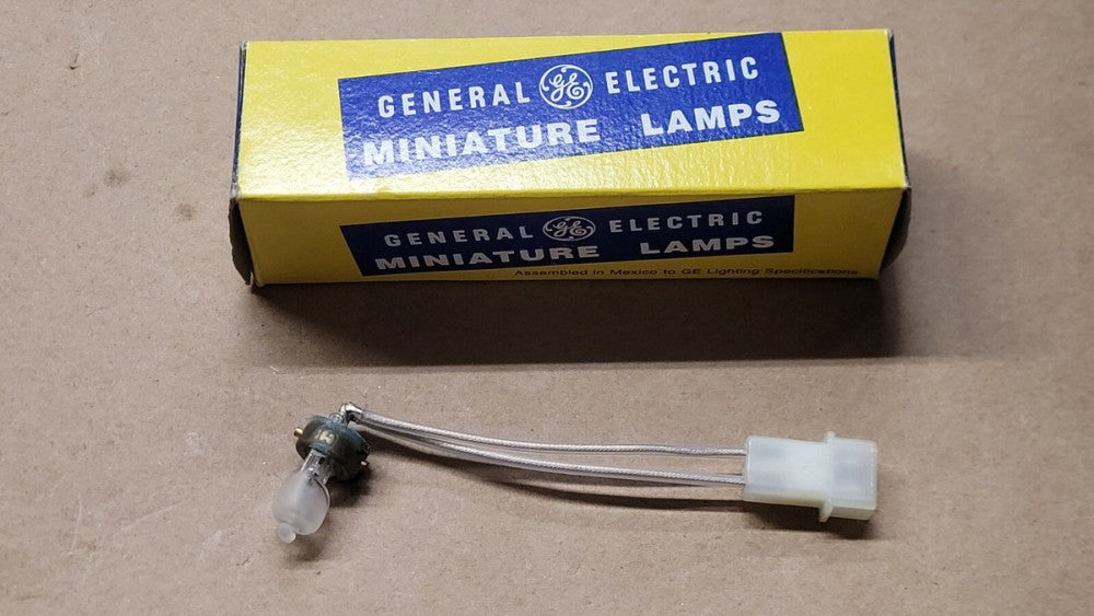 GE 9052 / 1974 6V 20W Lamp 6 Volt