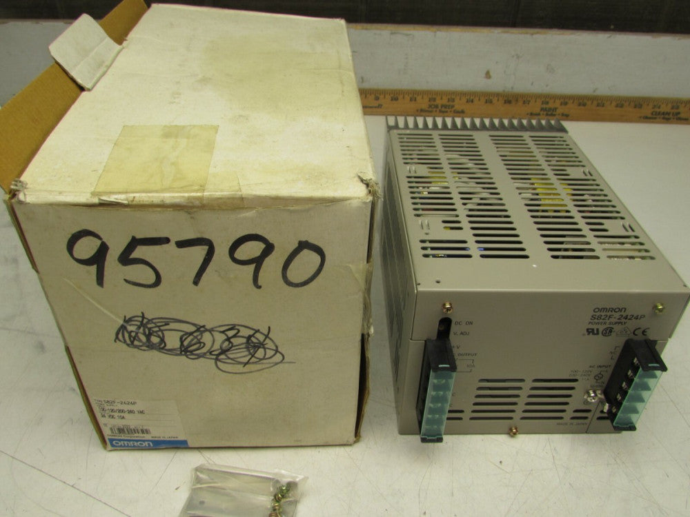 OMRON S82F-2424P POWER SUPPLY 100-120/200-240VAC 24VDC 10AMP NEW IN BOX M/OFFER