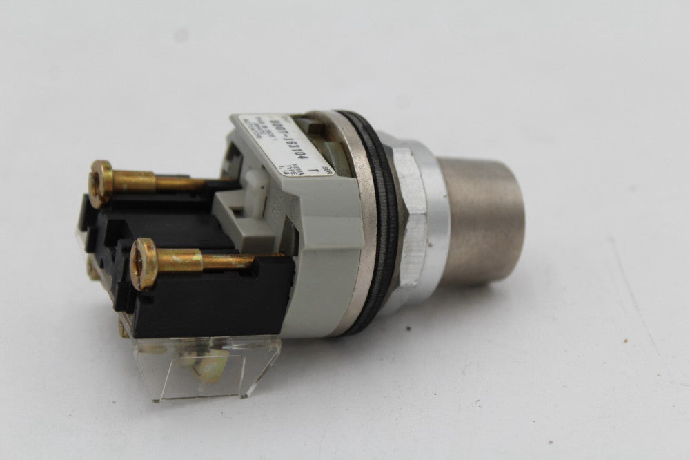 Allen-Bradley 800T-J63104 Ser. T Keyed Selector Switch