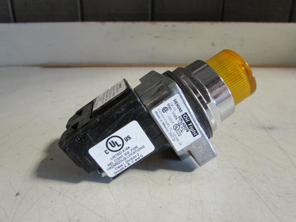 SIEMENS 52PL4G9XB PILOT LIGHT AMBER XFMR LED 120V NEW SURPLUS NO BOX MAKE OFFER!