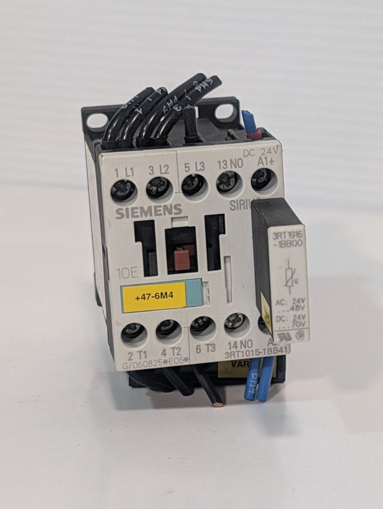 Siemens 3RT1015-1BB41 Sirius 3-pole contactor 24VDC coil w/3RT1956 as shown