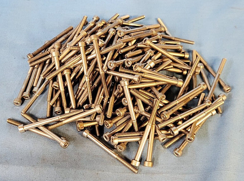 SOCKET HEAD CAP SCREW M4-0.7 X 50MM STAINLESS STEEL (LOT OF 170)