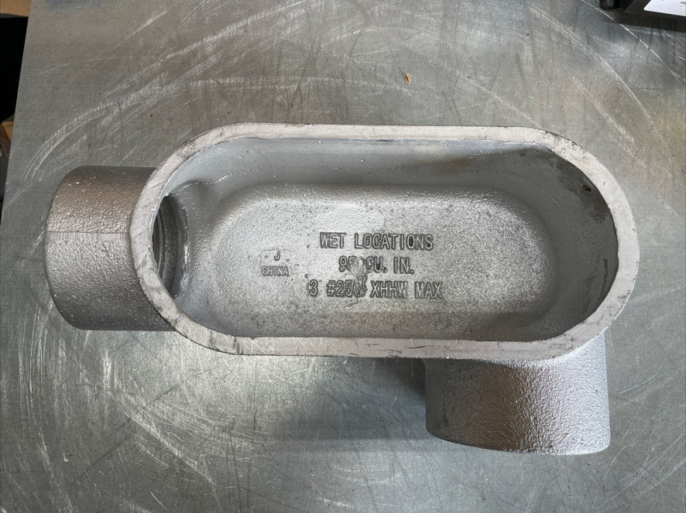 Malleable Conduit Fitting Model 777S 2-1/2'' to 3'' Steel Conduit Body LB-777