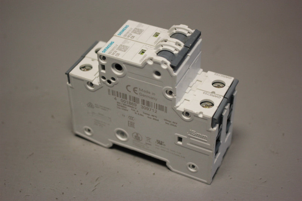 Lot of 2 SIEMENS CIRCUIT BREAKER 5SY4111-7MCB C5