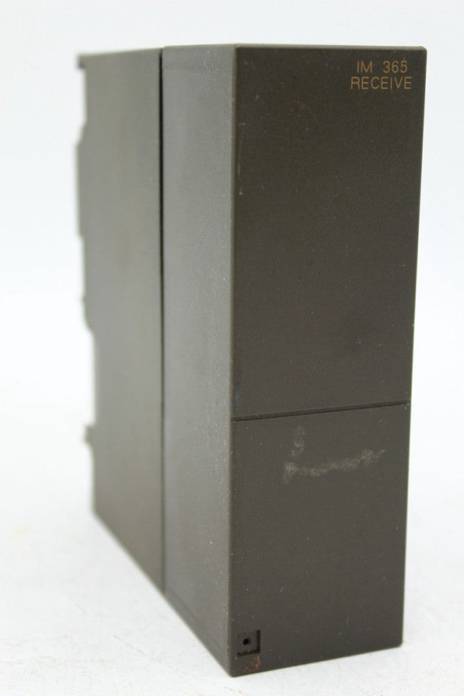 Siemens 6ES7 365-0BA01-0AA0 Simatic S7-300 PLC Module (Broken Tab)