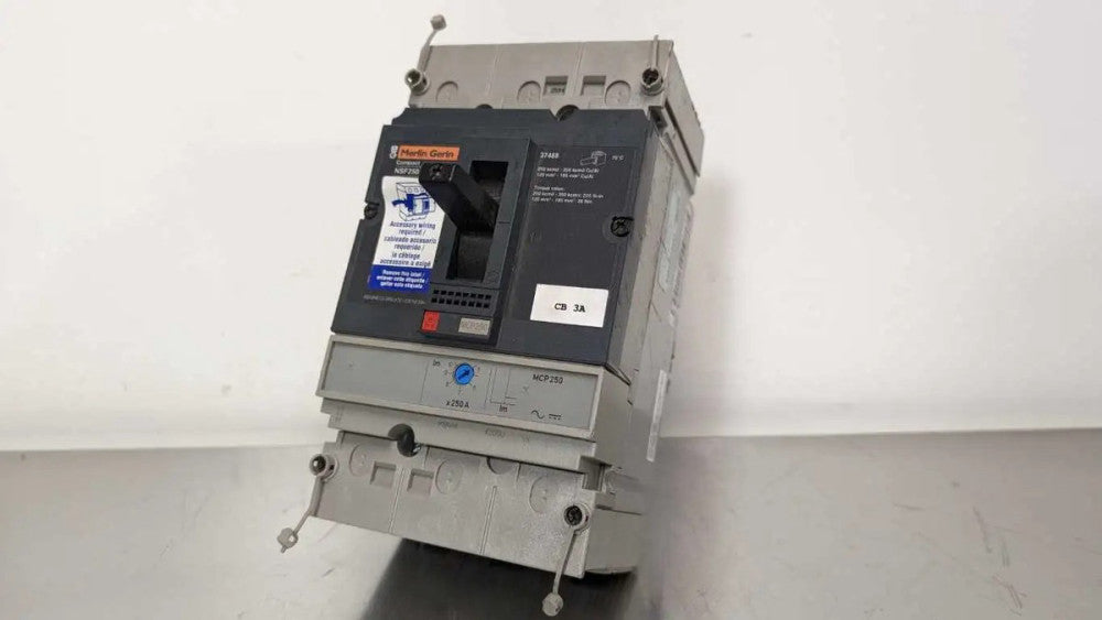 Merlin Gerin NSF250 HC Circuit Breaker 250A 3 Pole