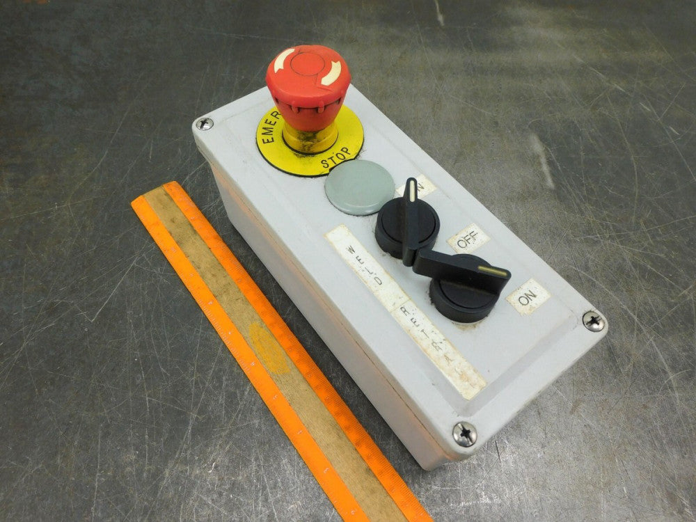 Wiegman Enclosures HW-4X4PB-22 Enclosure 8.5x3.5Wx3"D 