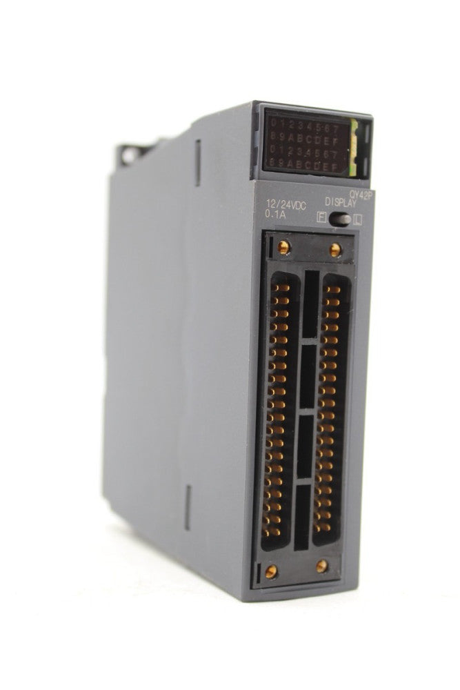 Mitsubishi QY42P Output Module (Missing Display Cover)