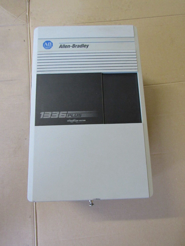 ALLEN BRADLEY 1336S-B015-AA-EN4-L6 SENSORLESS VECTOR DRIVE 19KVA XLNT USED M/O !
