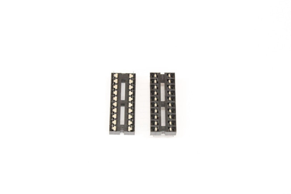 Lot of 10 M83734/13-015 20pin solder tail IC socket