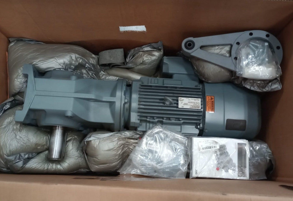 SEW EuroDrive K87-DRN132M4/BE11HF x 56.64 Gear Motor 10hp 1774/31rpm Ratio 56.64