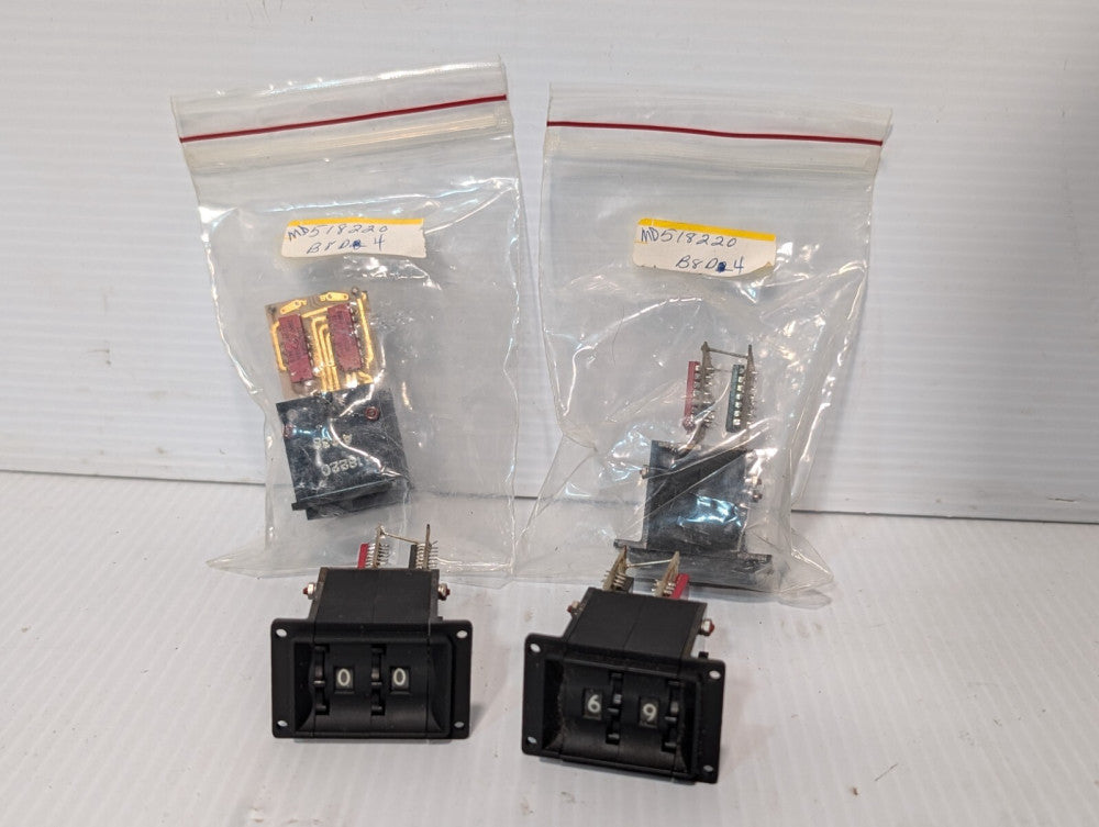 Lot of 4 - 518220 Rotary Thumbwheel Counter, 2 Digit, A437