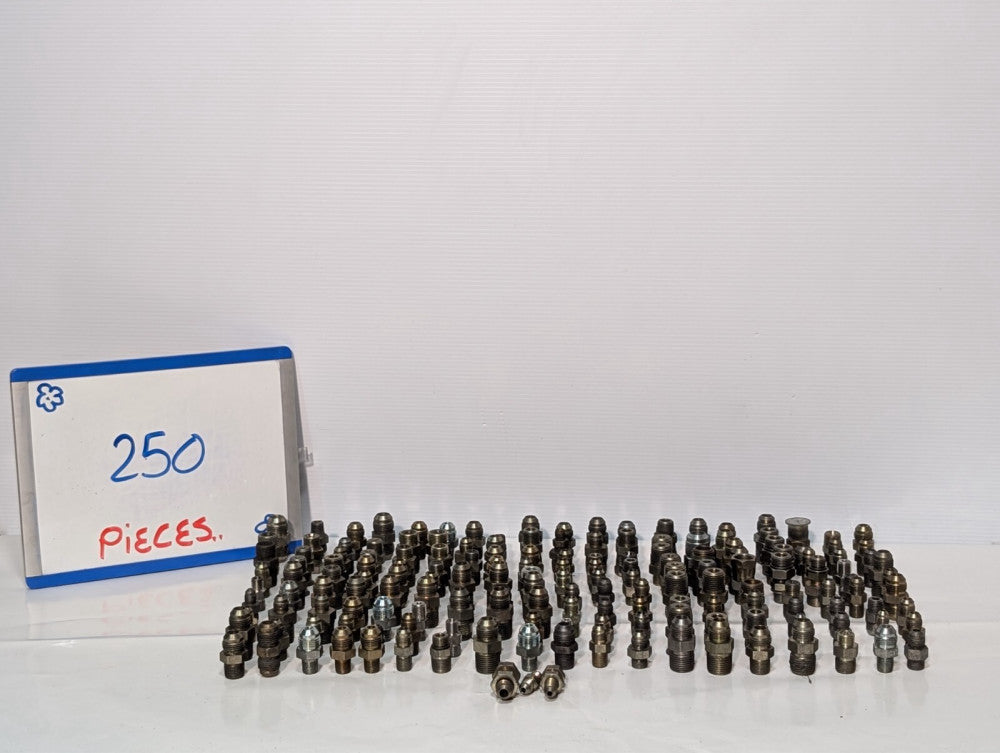 Lot of 250 Assorted Adapters and Fittings, Straight Nozzle Nipple Pipe Thread
