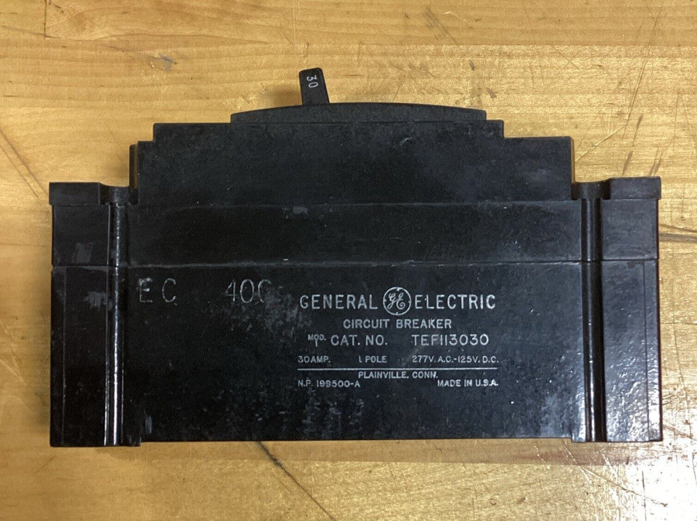 General Electric TEF113030 Circuit Breaker 30AMP 277V 1 POLE