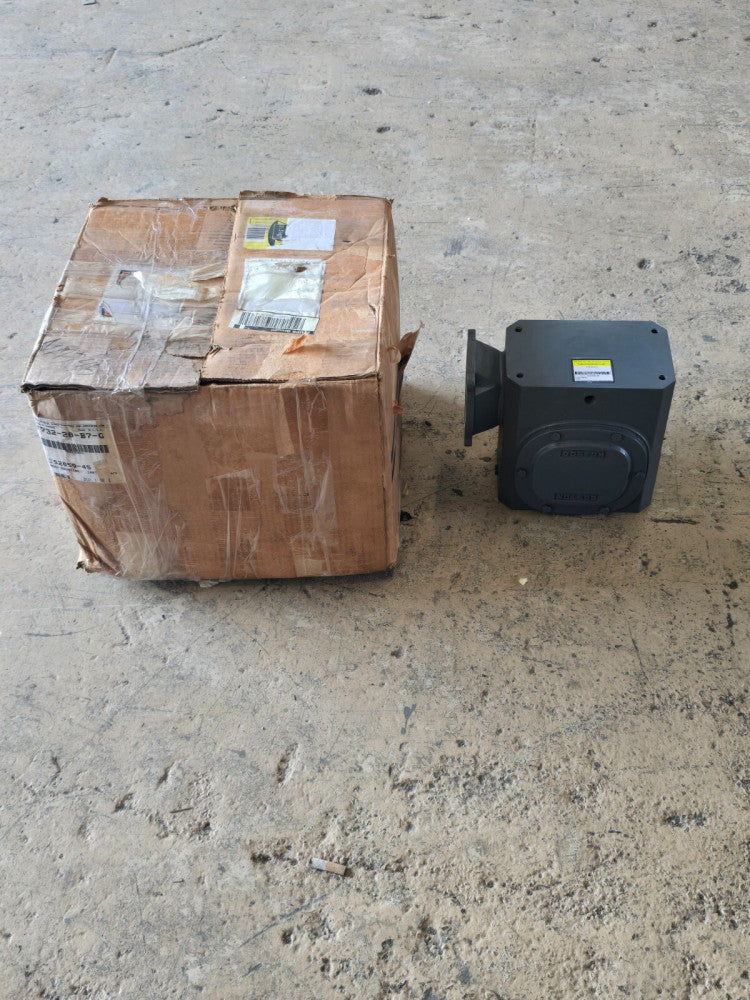 NEW BOSTON GEAR 700 SERIES GEAR REDUCER, RATIO:20, 3.790 INPUT HP,