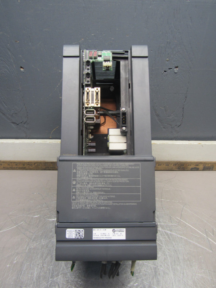 MITSUBISHI MDS-DH-V1-160W SERVO DRIVE 11KW NICE USED TAKEOUT MISSING CENTER M/O!
