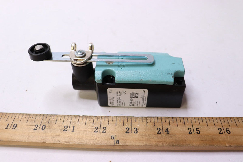 Siemens International Limit Switch Complete Unit 3SE51120CH50
