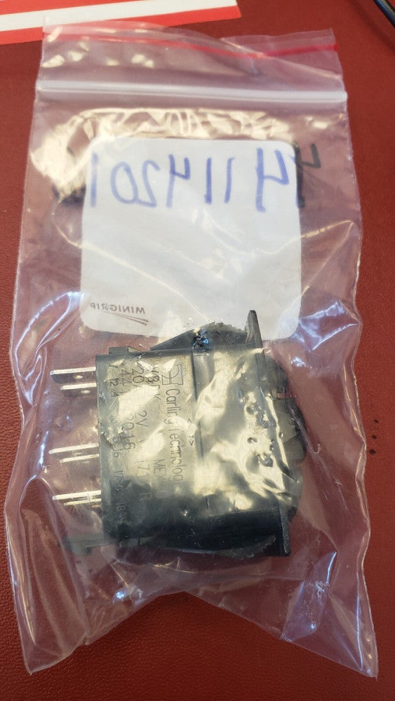 NEW OEM Genuine Navistar International Truck 441142016 SWITCH ( A1-4A)