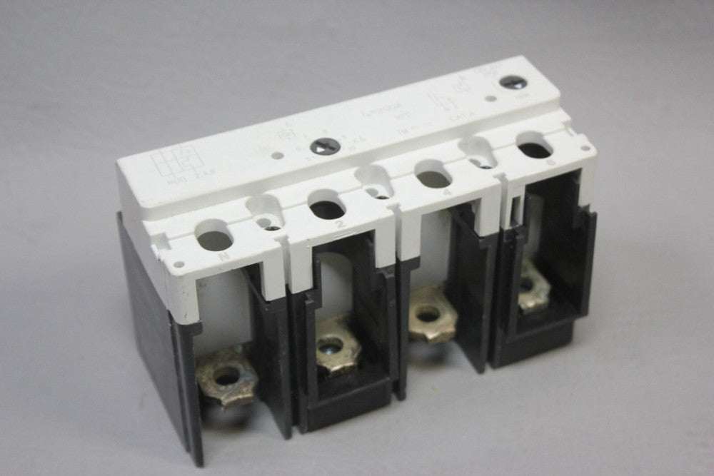 SIEMENS 200A CIRCUIT BREAKER TRIP UNIT  P/N: 3VL9320-7EJ45