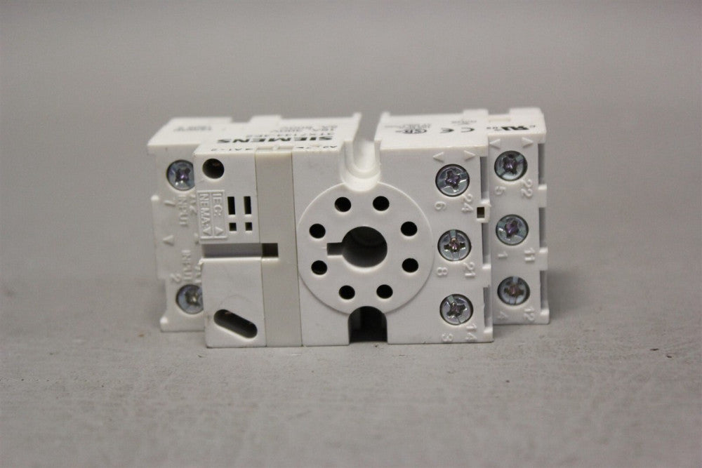 Unused SIEMENS plug-in relay socket 3TX7144-4E2