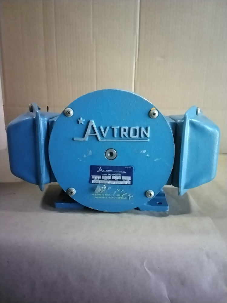 NEW OLD STOCK! AVTRON 12-15VDC 50MA PULSE TACHOMETER M727A 1R 240 U REV K