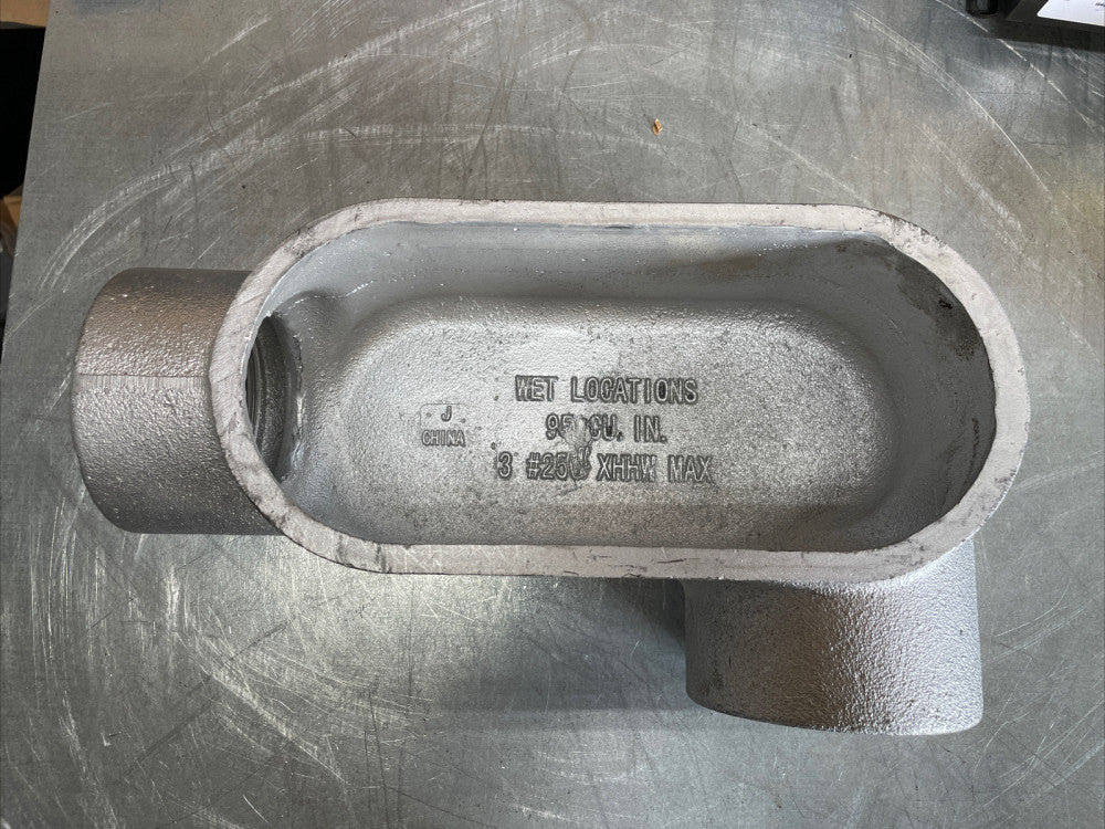 Malleable Conduit Fitting Model 777S 2-1/2'' to 3'' Steel Conduit Body LB-777