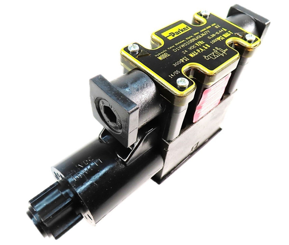 Parker D1VW020BNJGLMJ7Y 82 Hydraulic Solenoid Directional Valve 24VDC NEW IN BOX