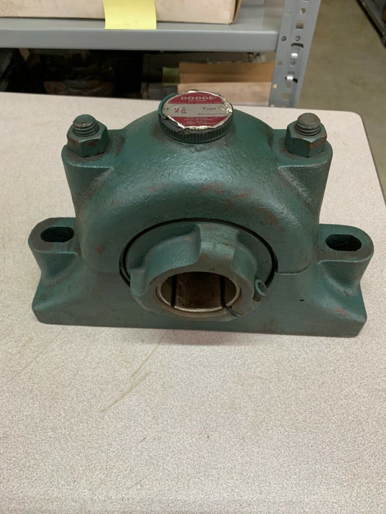 NEW NO BOX DODGE TYPE C NON-EXPANSION PILLOW BLOCK BEARING 2-3/16" BORE