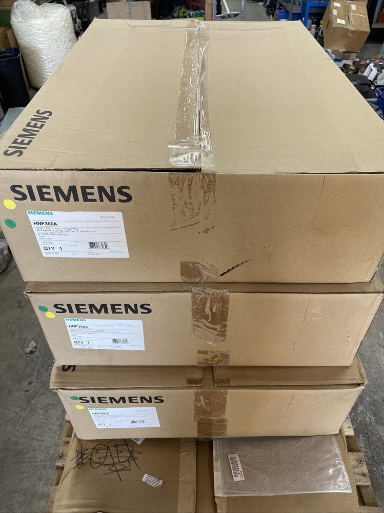 1- New in box Siemens HNF366A 600 amp 600v NON Fused Indoor Disconnect