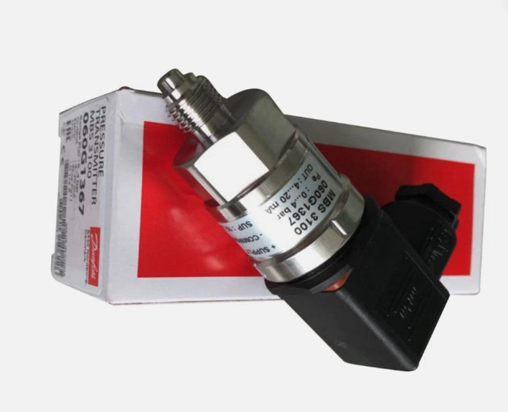 One Brand New DANFOSS MBS3100 060G1367 Pressure Sensor