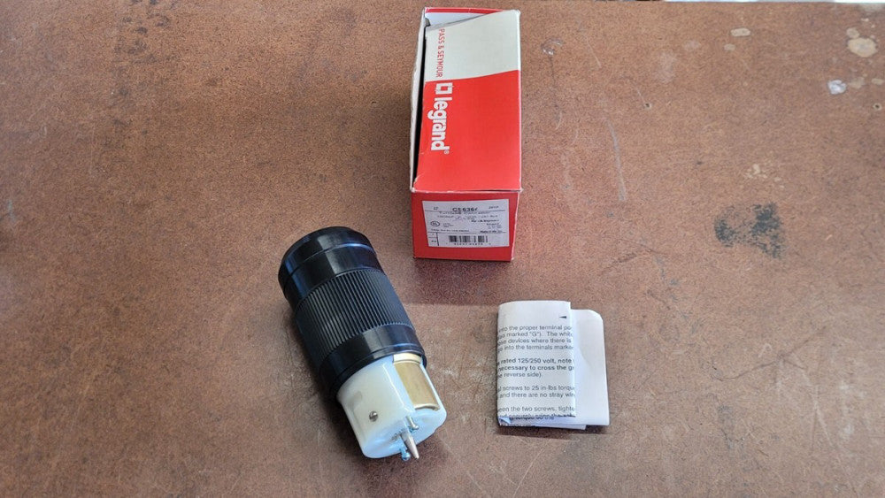 New Pass & Seymour CS6364 NP Turnlok Connector 50A 125/250V
