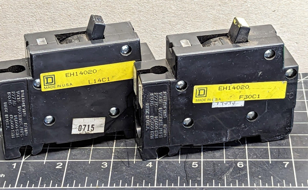 Lot Of (2) EH14020 SQUARE D 1 POLE 20AMP 277 V Tested Working Pull [C9S4]