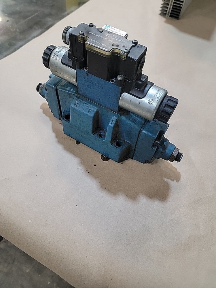  REXROTH 4WE6J62/EG24N9DK25L/B10 VALVE W/4WEH16R71/6EG24N9ETDK25L/10B10
