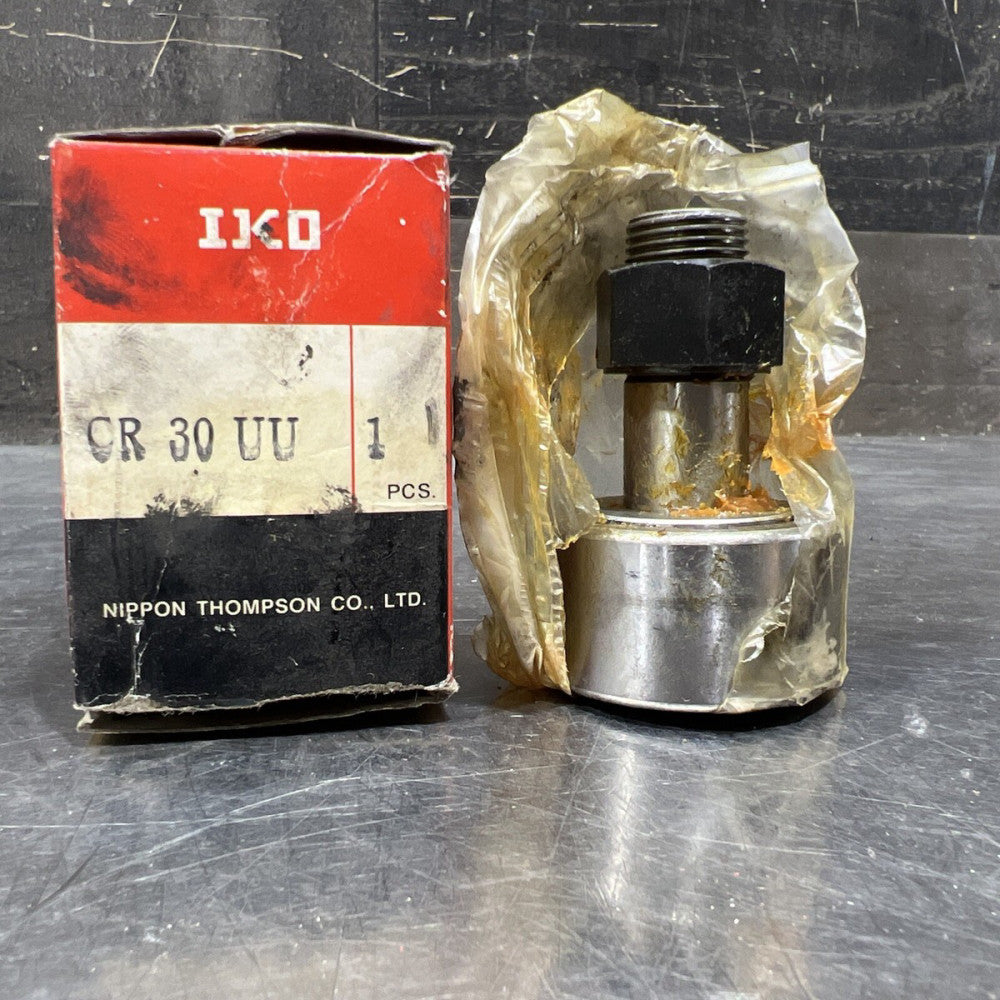 IKO CR30UU, CR 30 UU, CR-30 UU, Stud Track Roller Bearing Nos Surplus