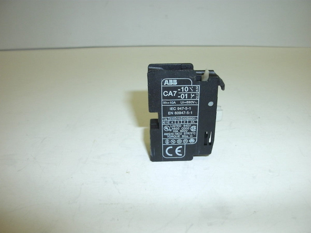 ABB CA7-01 ( -1 -2 ) AUXILIARY CONTACT 10 AMP 1 N/C 600VAC