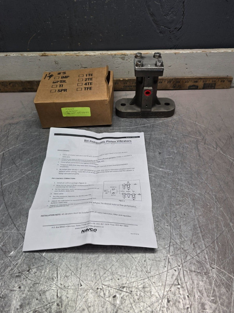 NEW! NAVCO BH125, 1-1/4 STAINLESS STL. HOPPER VIBRATOR, NEW IN BOX! MAKE OFFER!