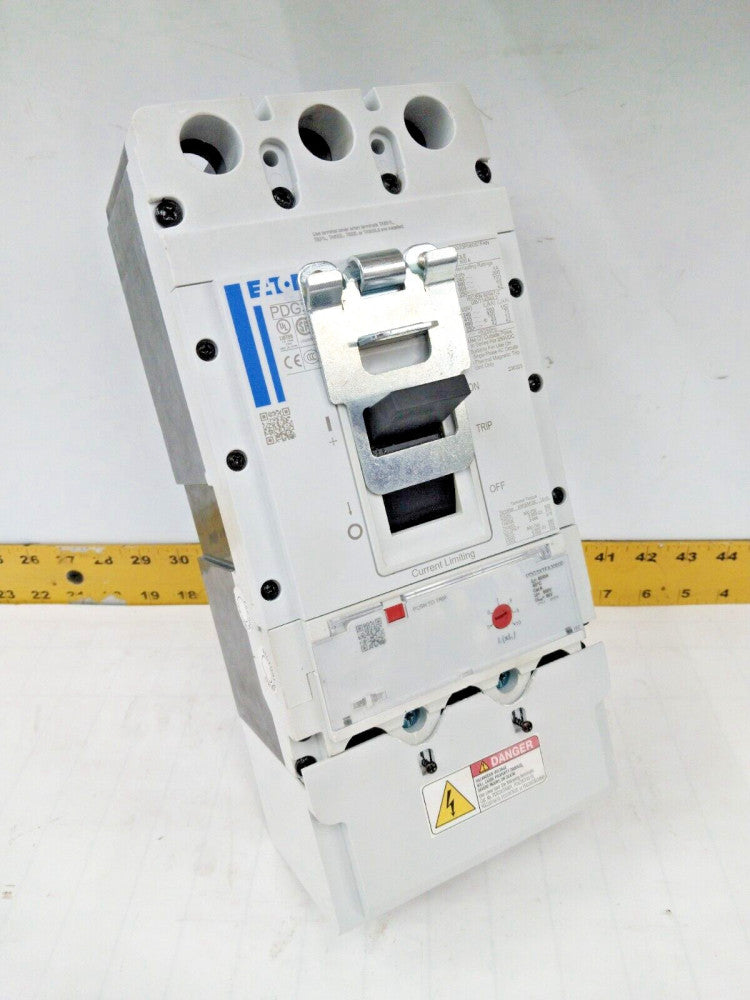 EATON 600 AMP CIRCUIT BREAKER 600 VAC / 250 VDC 3 POLE  PDG33P0600TFAN