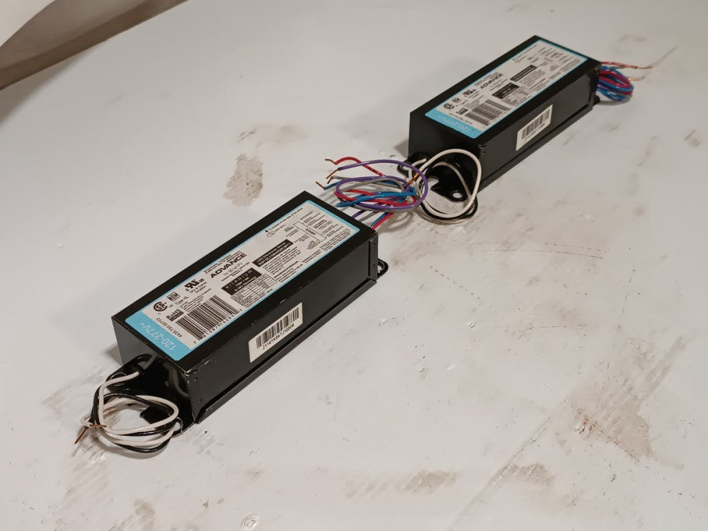 Lot 2 Philips Advance XI075C150V054V0CNY1 LED drivers 75W 1.5A 120-277V 0-10V