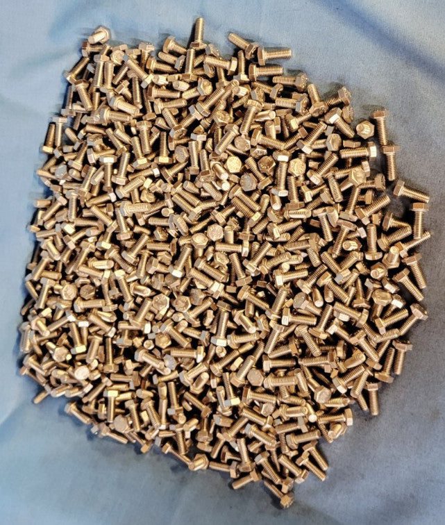 HEX BOLT M6 - 1.0 X 16MM  ( LOT OF 670 )