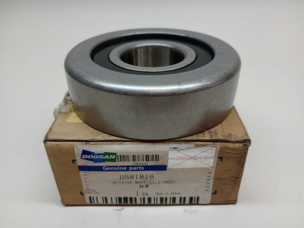 Doosan D581816 Mast Roller Bearing